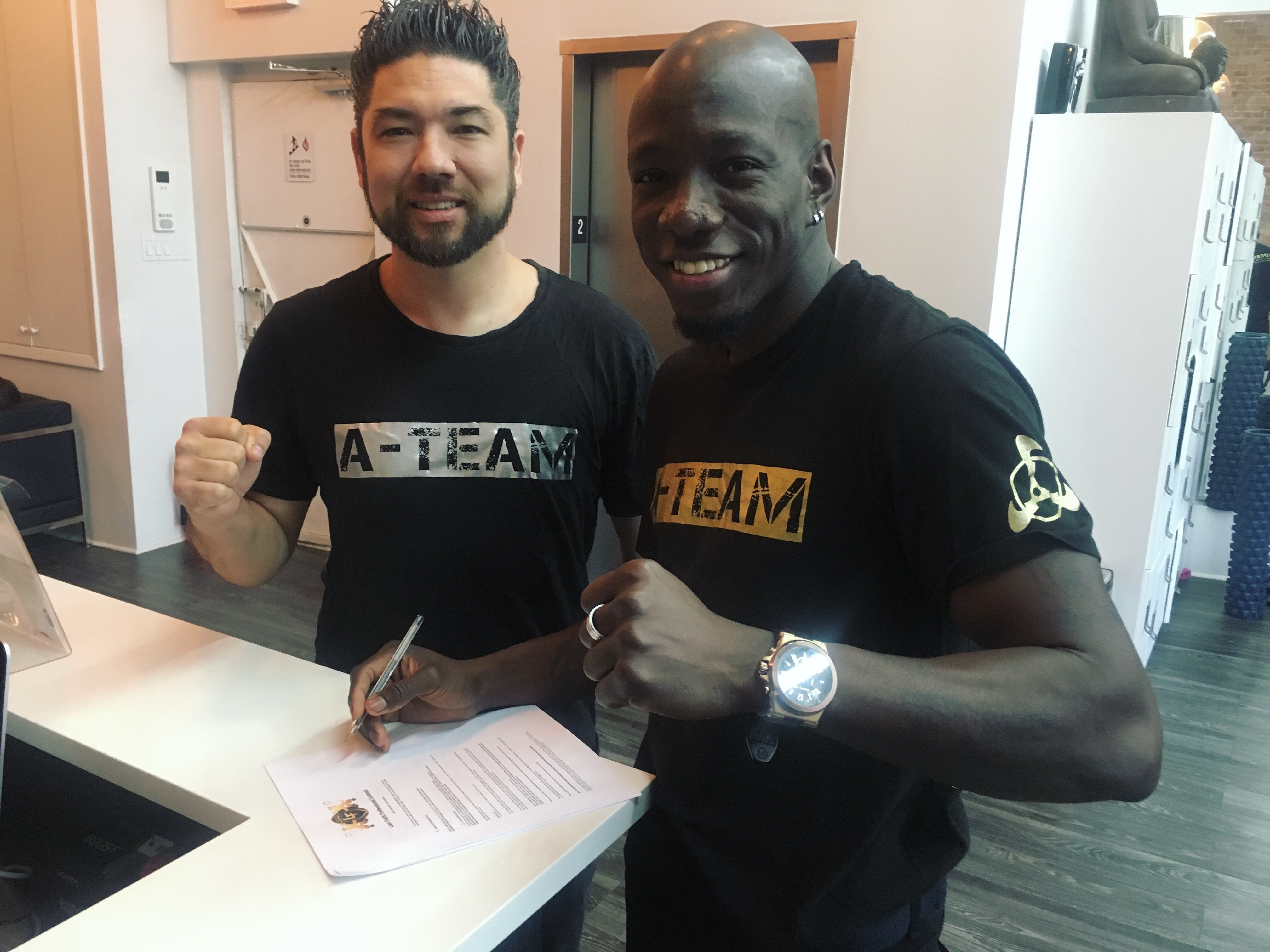 Andersons Martial Arts NYC Own Shawn Perry Ellis Signs Pro Muay Thai Debut To Lion Fights